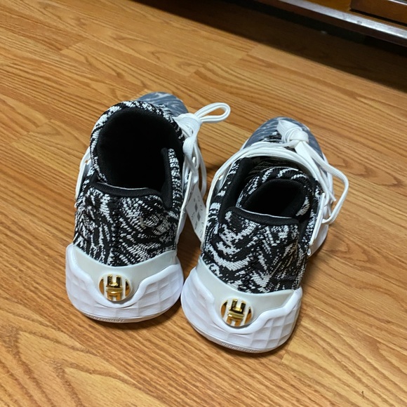 Harden Vol.4 Cookies and Cream Size - Picture 3 of 4